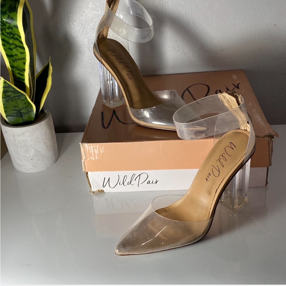 Wild Pair Transparent Heels with Clear Straps‎